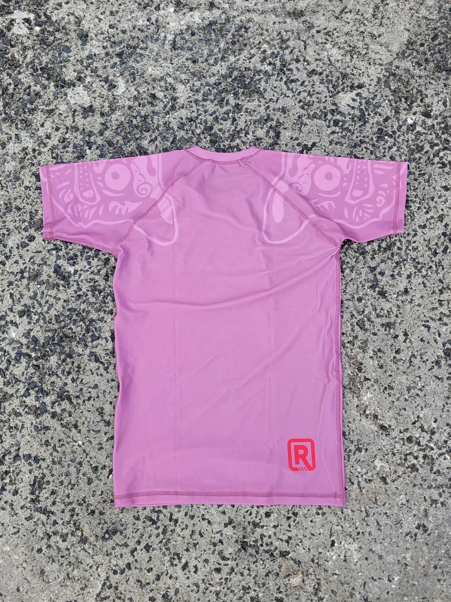 Signature Foo rash guard