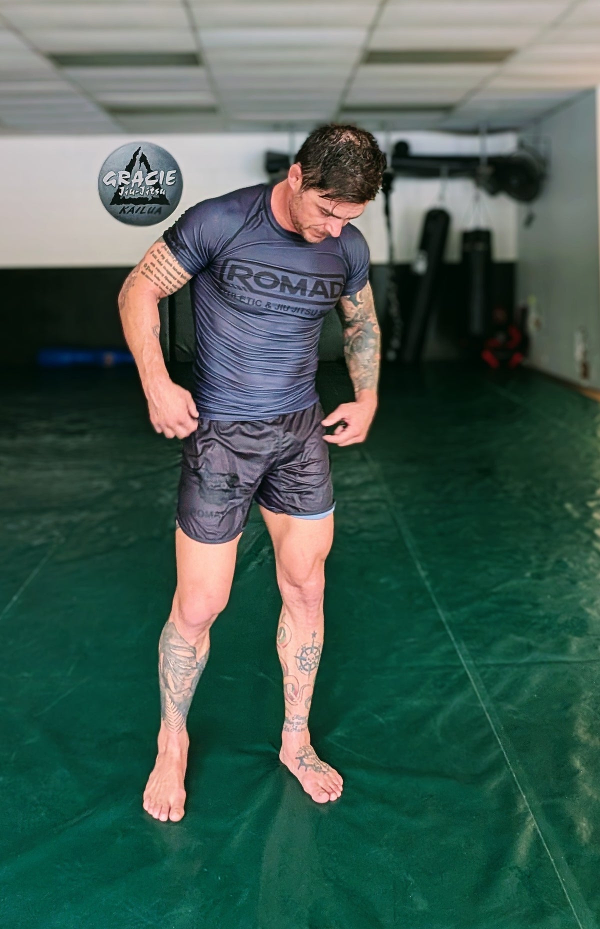 Black Out rashguard